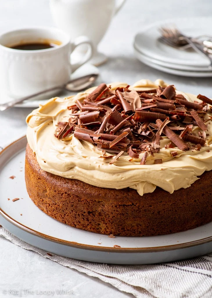 Torta al caffè con crema al cappuccino