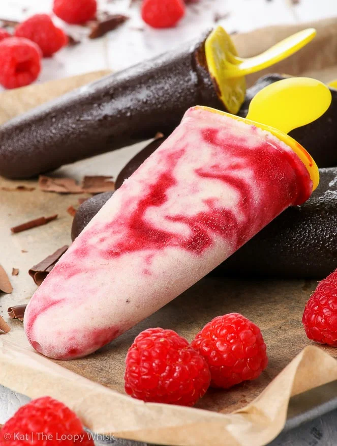 Barrette gelato al cioccolato e lampone, con copertura croccante