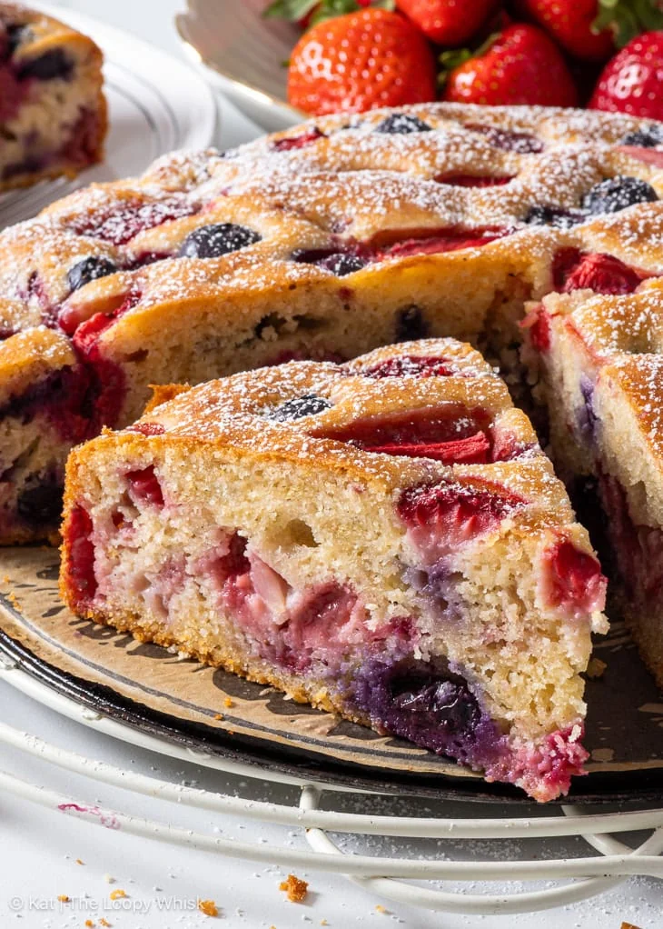 Torta di yogurt e frutti rossi