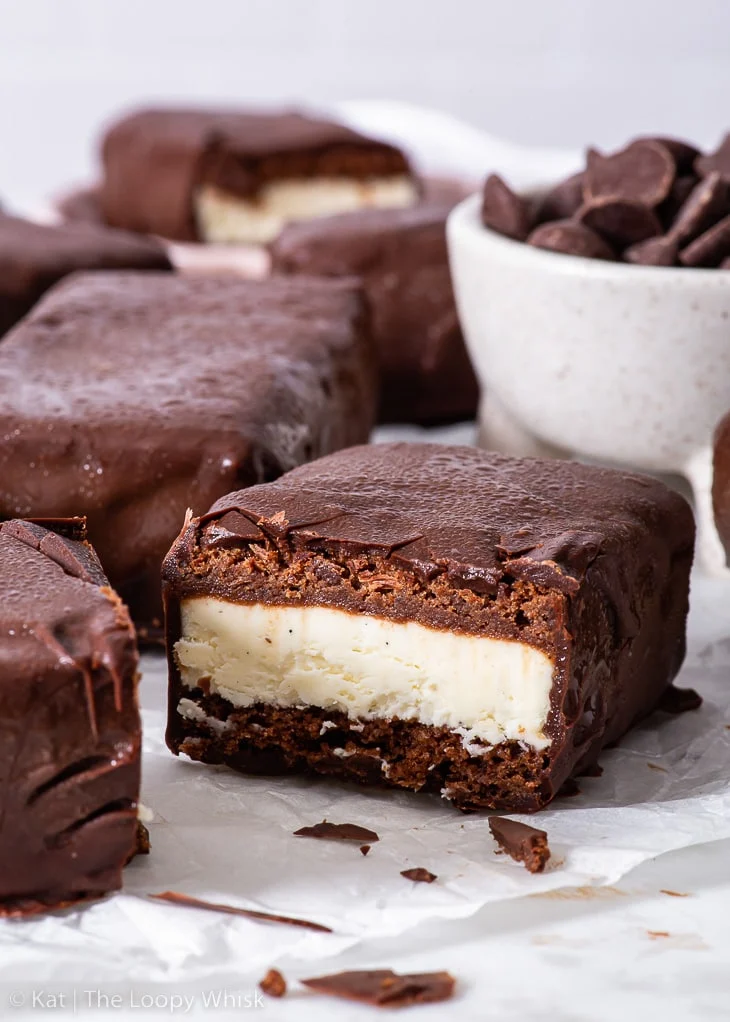 Sandwich gelato vaniglia e cioccolato
