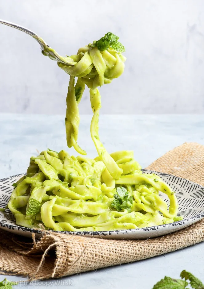 Pesto cremoso di avocado