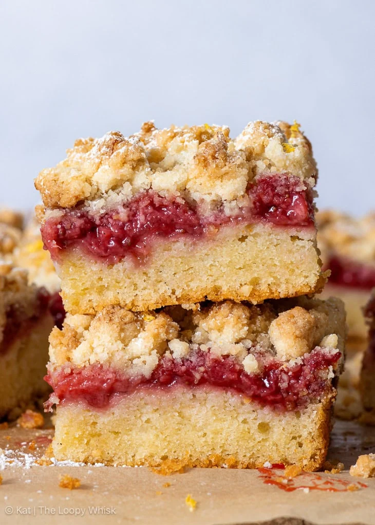 Torta di fragole con crumble croccante