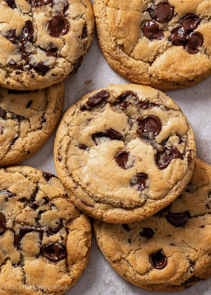 Biscotti con gocce di cioccolato e burro tostato
