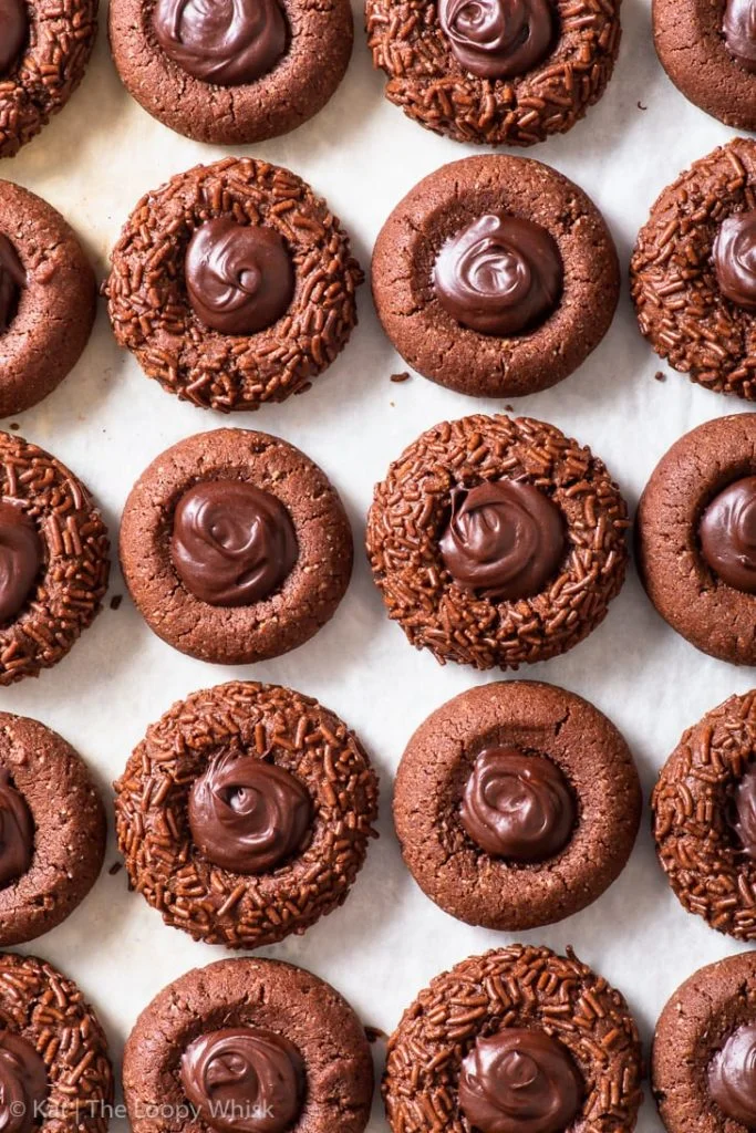 Biscotti al cioccolato con ripieno fudge