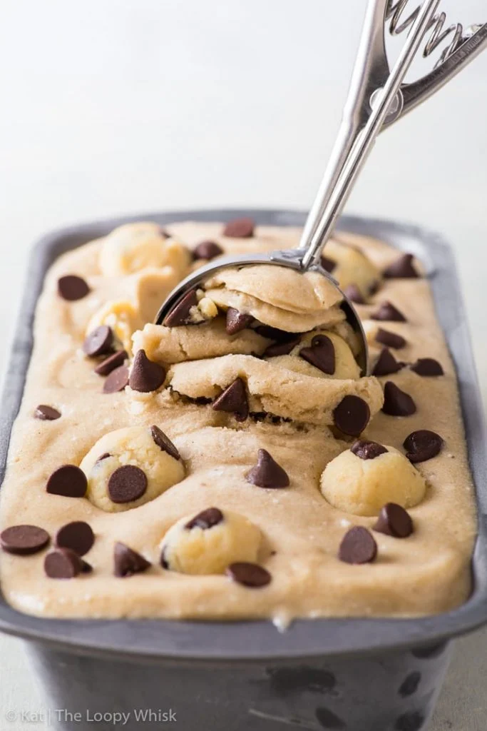 Gelato con "impasto di biscotti", senza uova