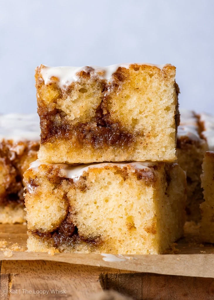 Torta di cannella con glassa alla vaniglia